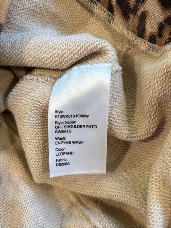 R13 Off Shoulder Patti Sweatshirt - Picture 8 of 9